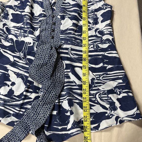 Anthropologie Top Womens Size 4 Blue White 100% Silk Floral - Picture 10 of 10